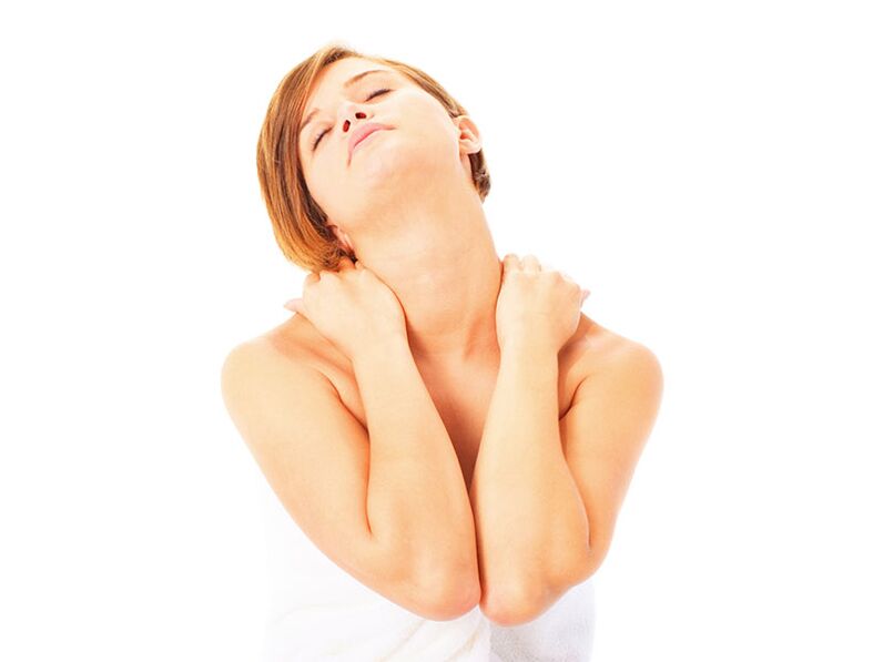 Zervikale Osteochondrose beginnt mit Schmerzen im Nacken. 