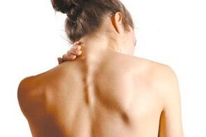 Nackenschmerzen mit zervikaler Osteochondrose